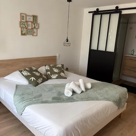 Apartment La Claverie *